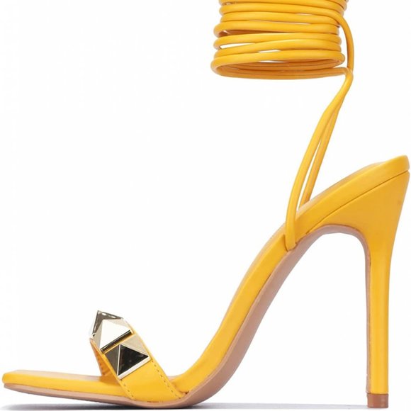 NWT‎ CAPE ROBBIN AIGO GOLD STUDDED LACE UP HEELS YELLOW 5.5 - Picture 3 of 16